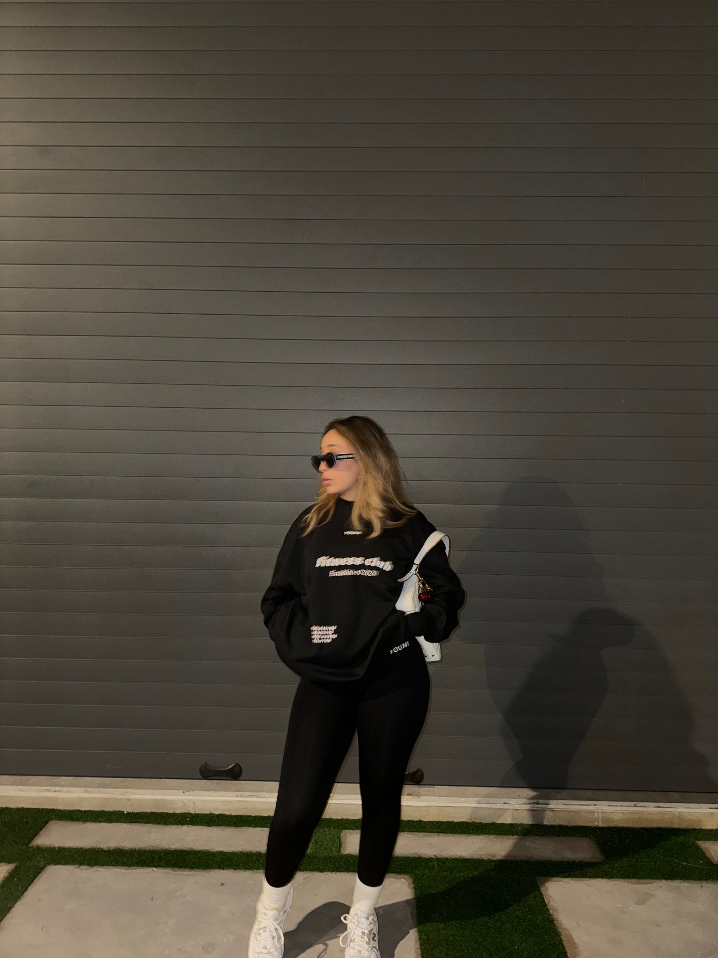 Youmi Sweatshirt BLACK