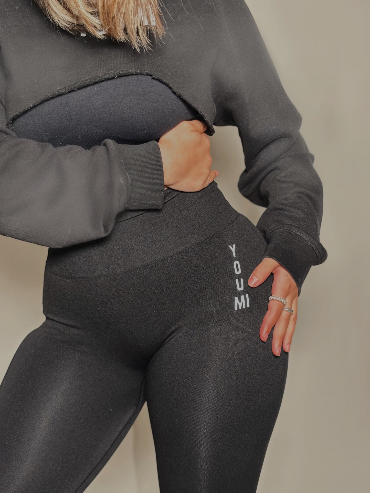 Power stretch Leggings in Dark Black