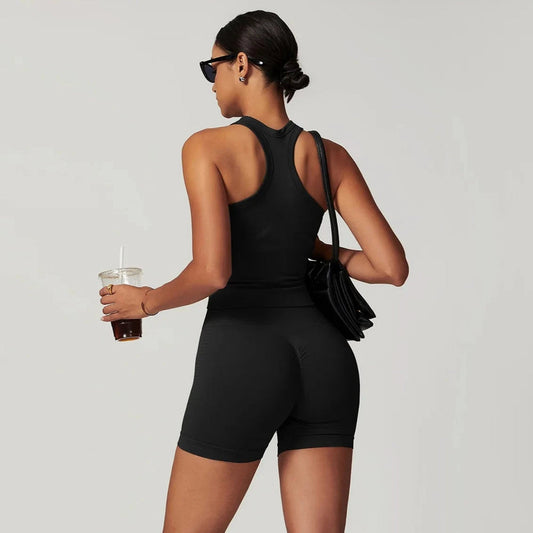 Winter Glow Short In Black