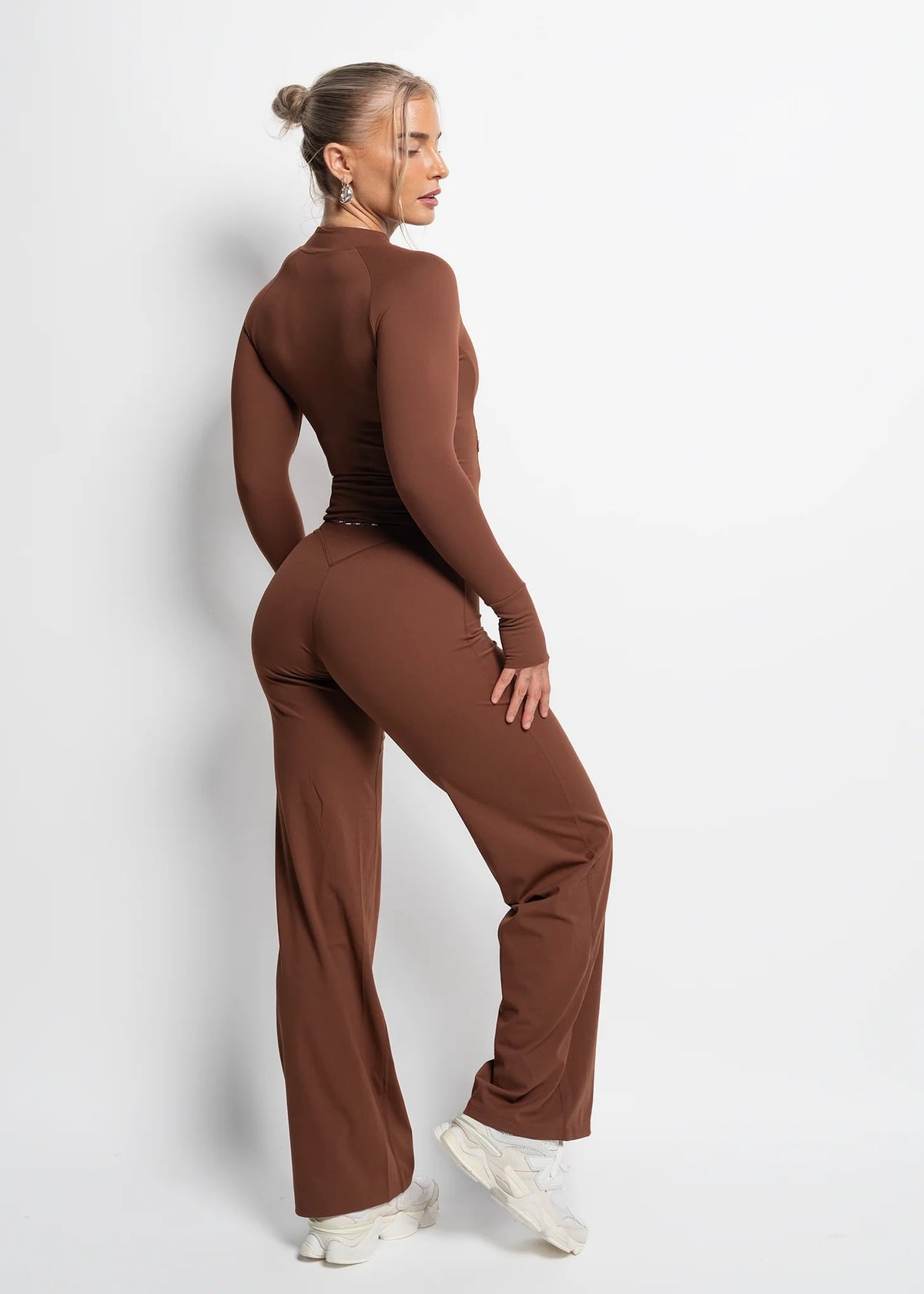 Extra flared Botom-Brown