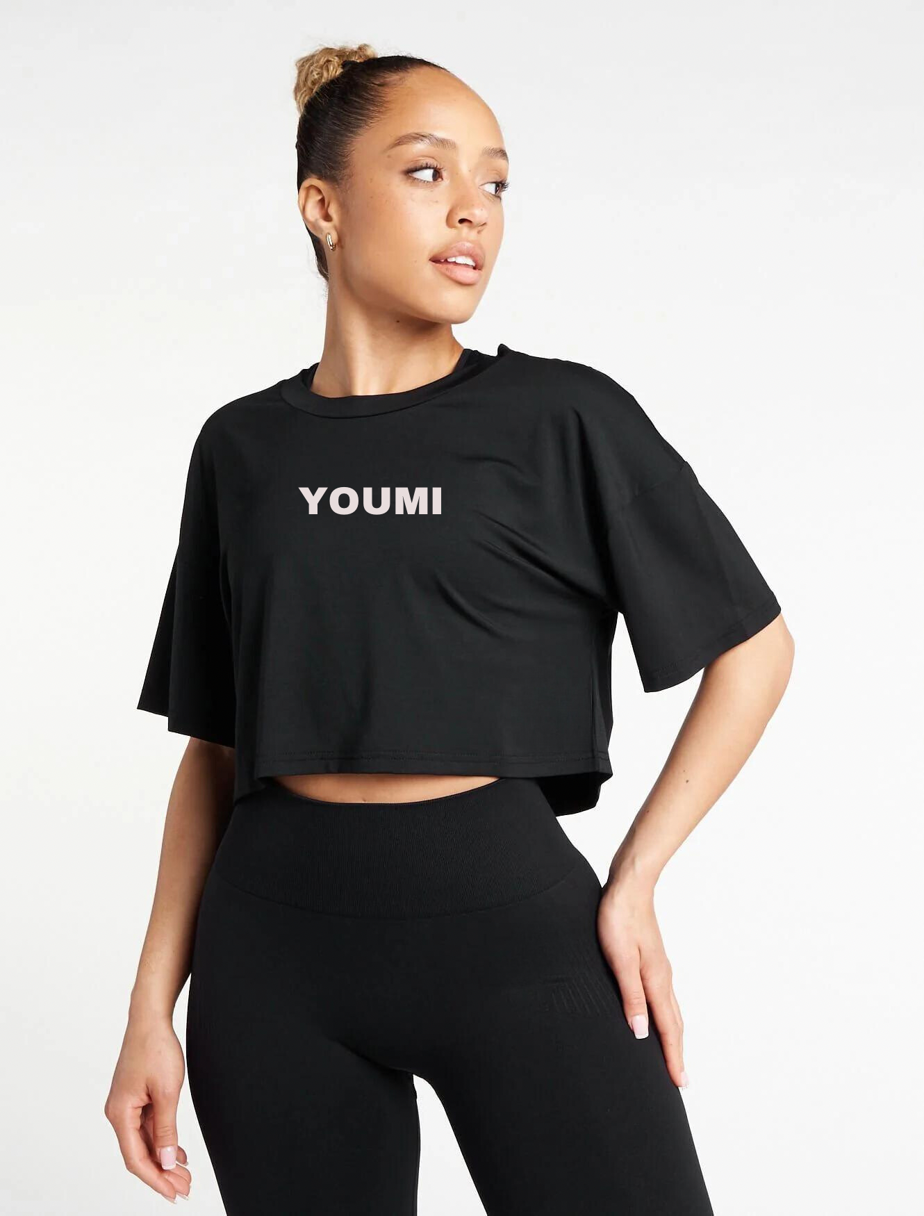 YOUMI Top Oversized in Black